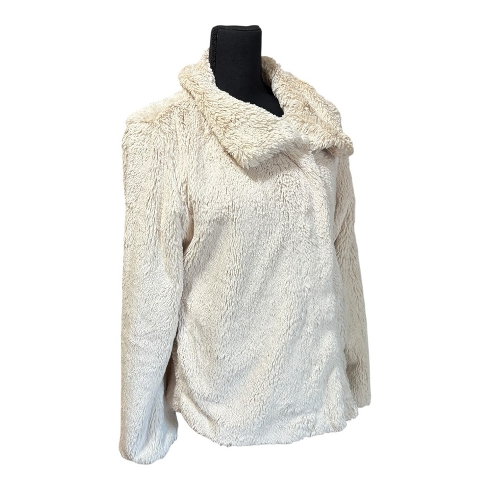 Patagonia W's Pelage Fleece Jacket - Picture 2 of 7